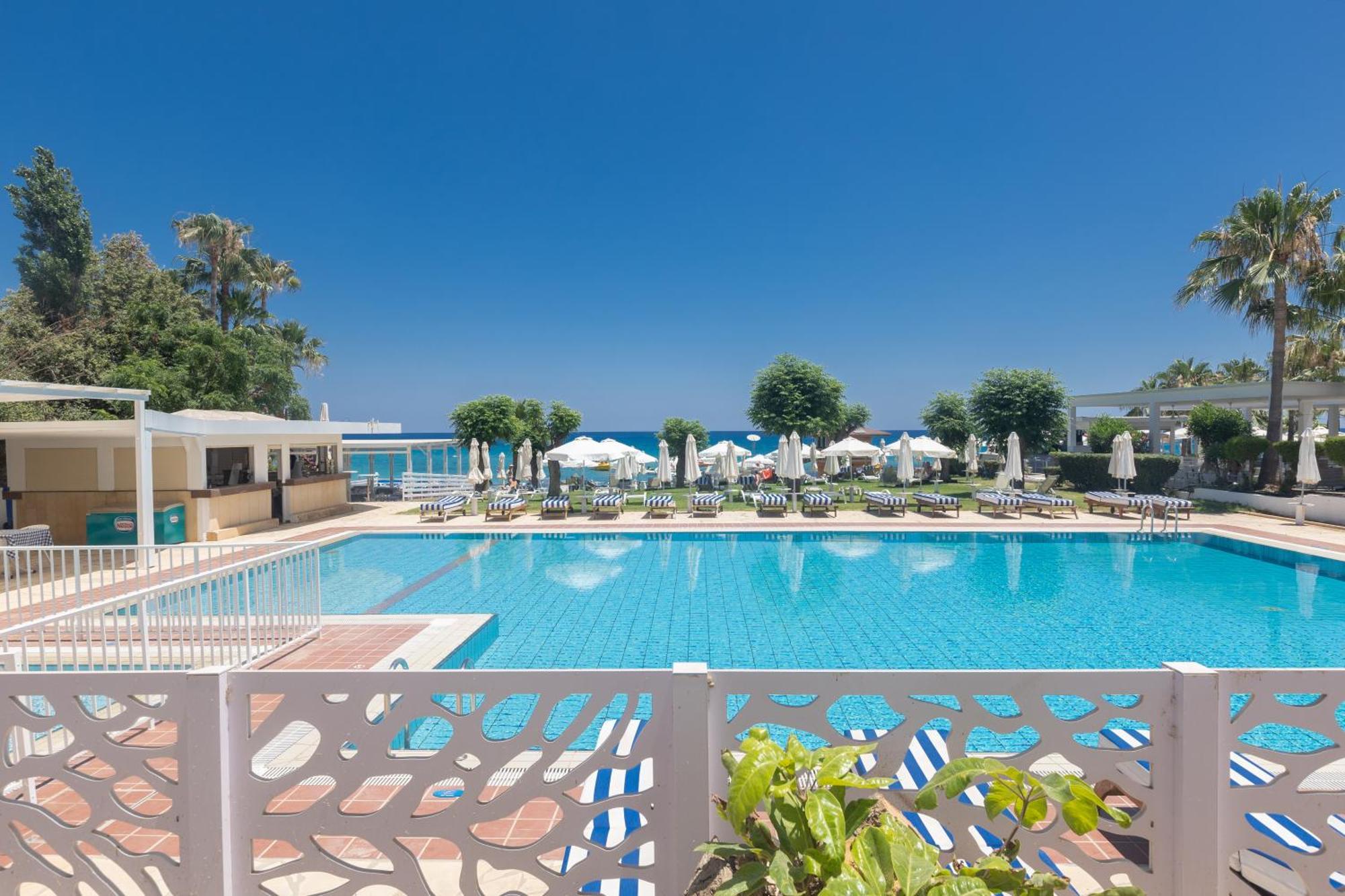 Iliada Beach Hotel بروتاراس المظهر الخارجي الصورة